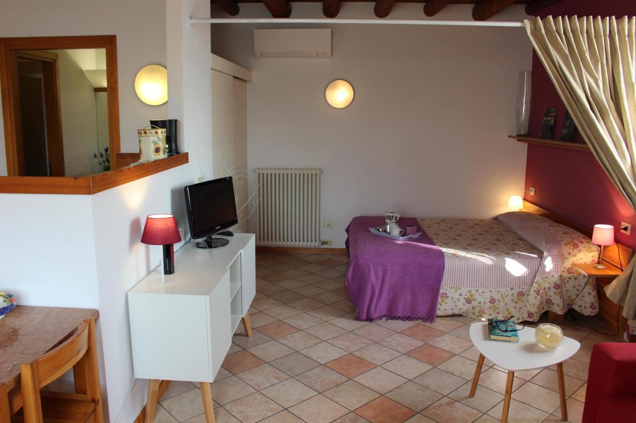 Agriturismo Le Ginestre Lazise Exteriör bild