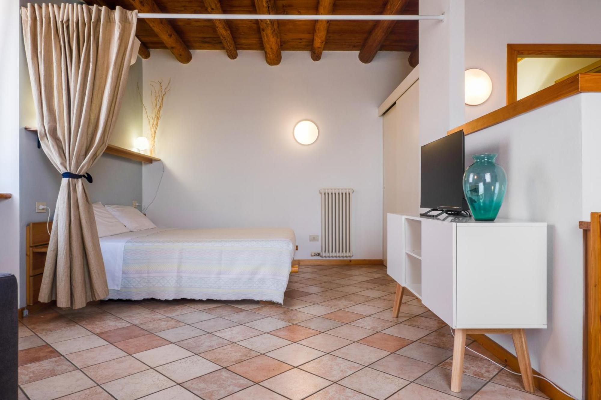 Agriturismo Le Ginestre Lazise Exteriör bild